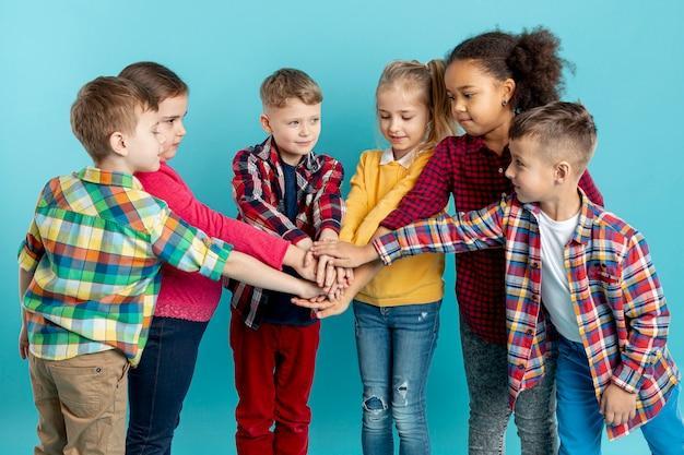 Día Mundial de la Infancia: Hacia una Ampliación y Profundización de los Derechos de los Niños - Valencia Montessori School